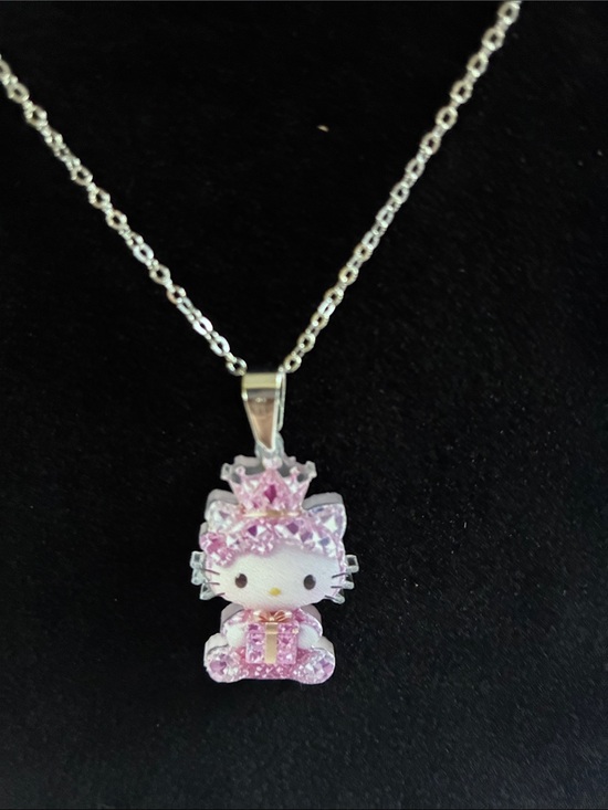 Hello Kitty Other - Hello Kitty Pink Crystal Crown Pendant Necklace